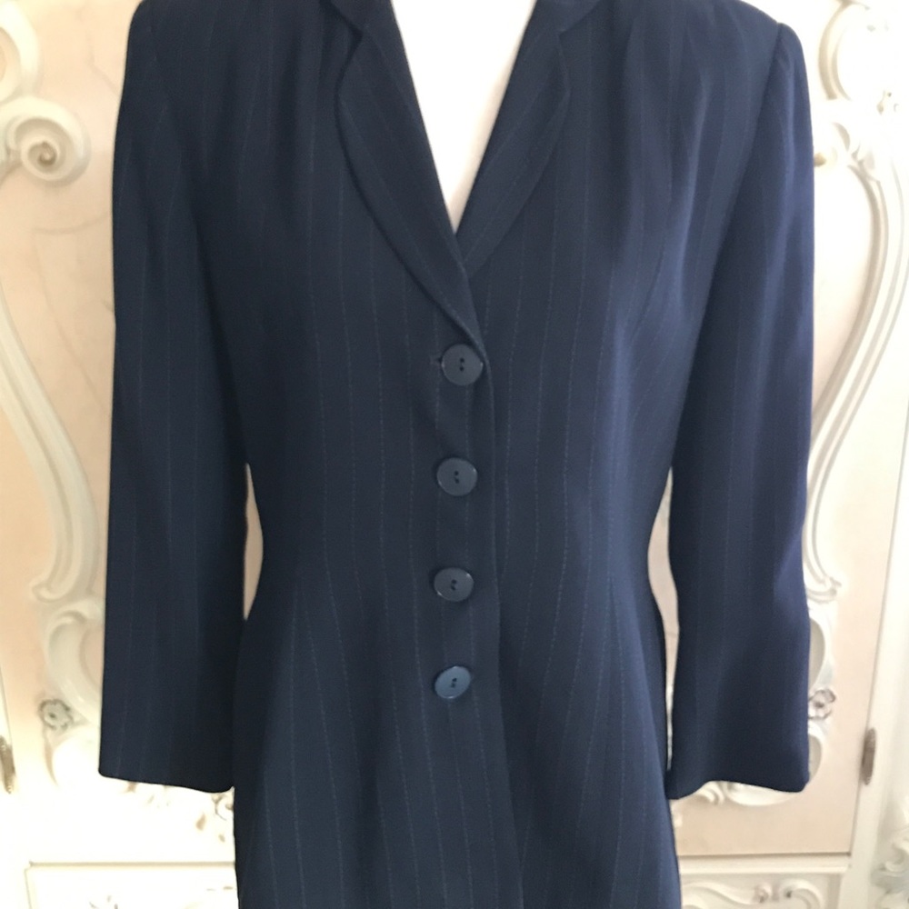 Woman’s Jacket by LARRY LEVINE.
